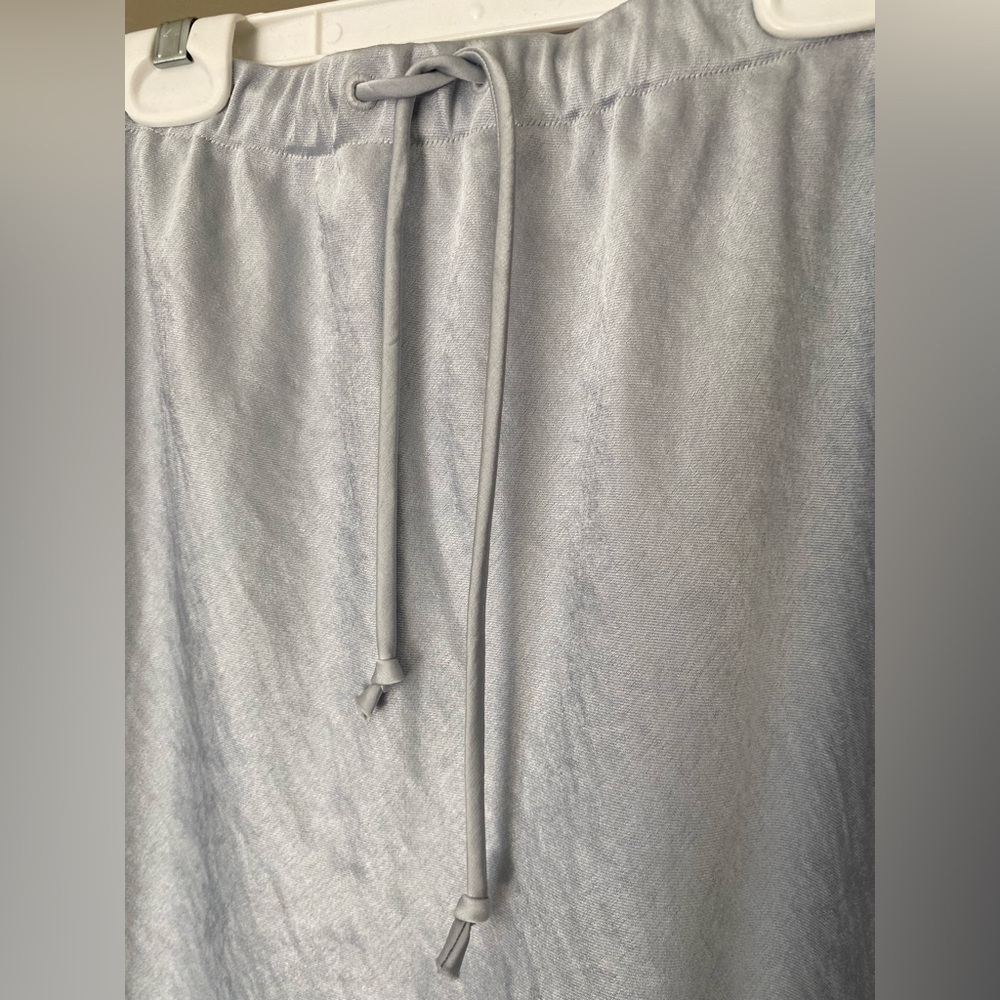 NWT ARITZIA x WILFRED Piano Skirt in Sterling Blue Size XS - Picture 8 of 15